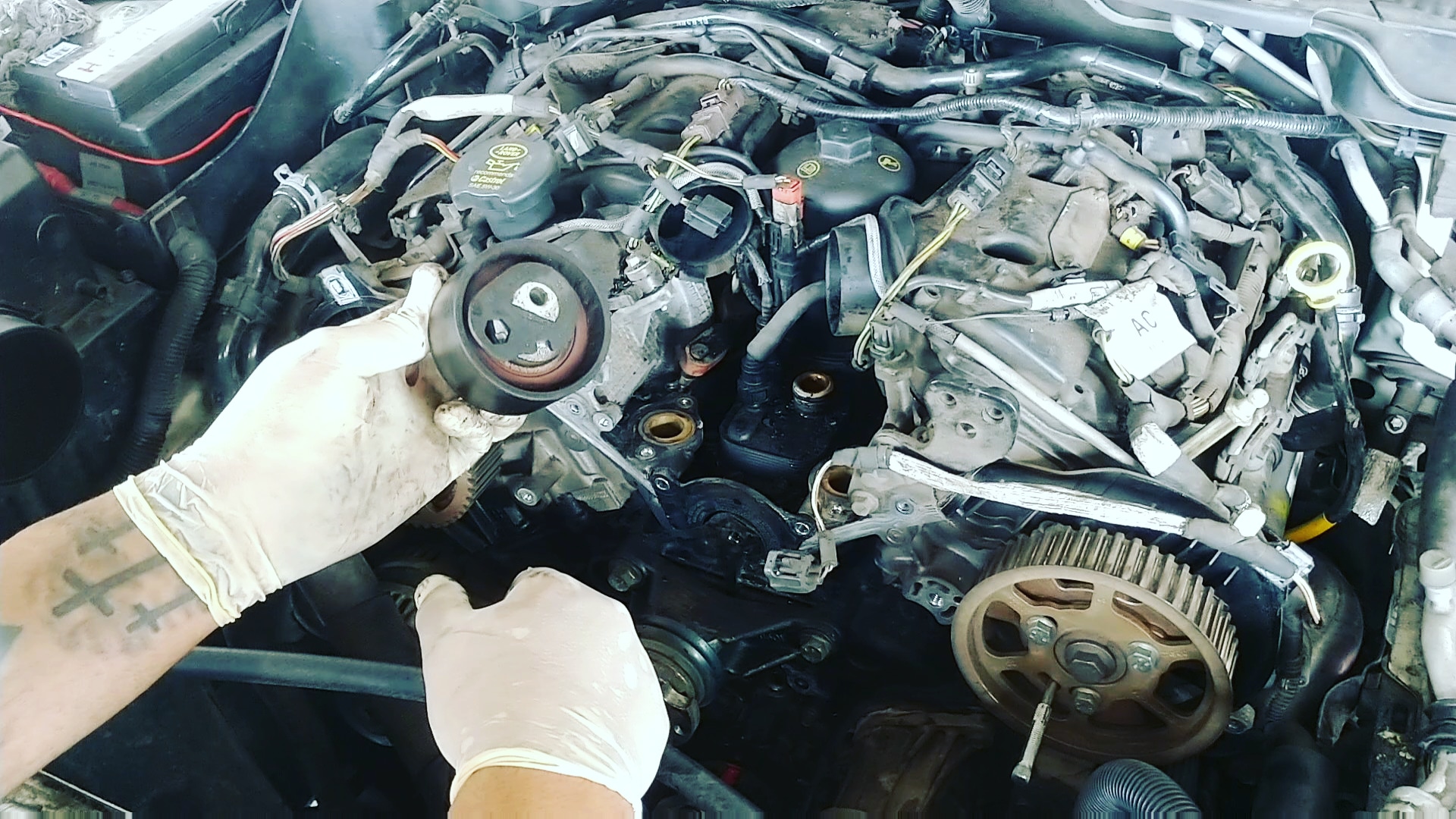 Oficina Mecânica Veiculo Motor - Especializada em Land Rover e 4x4.... foto 5